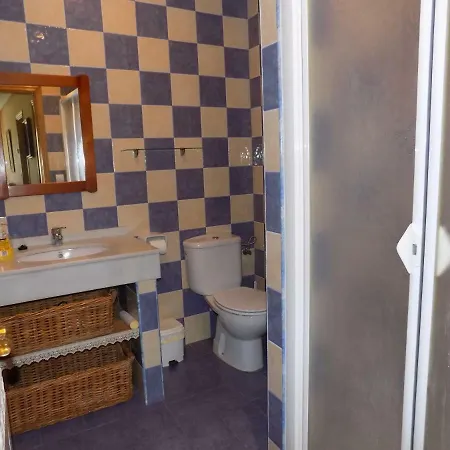 Апартаменты Llabanas *